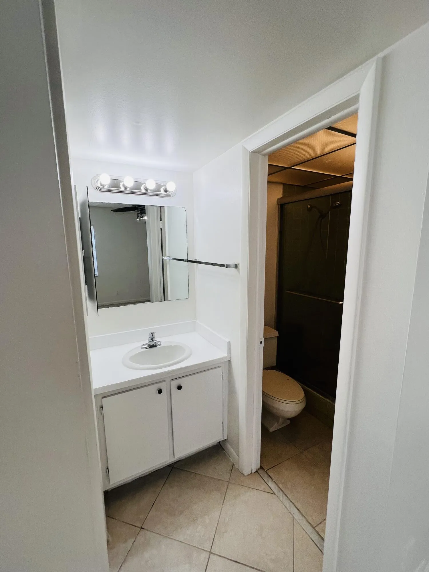604 NW 13th Street #21 New Pics (9)