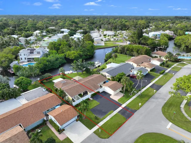 208 Sims Creek Dr 004