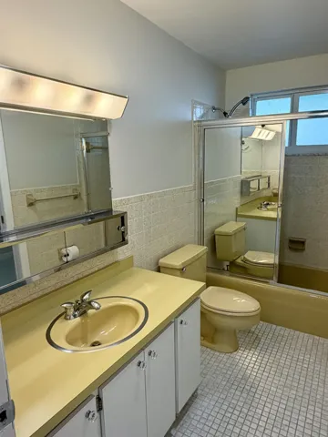 2 full baths