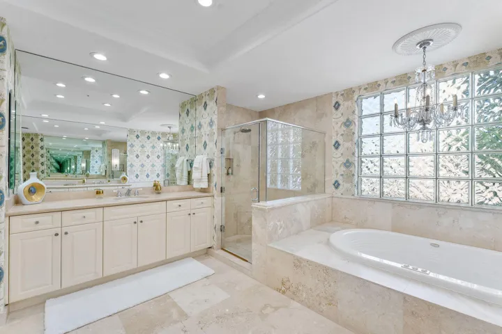 Primary Ensuite.