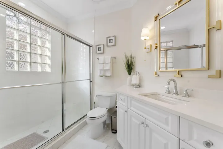 Ensuite for Guest Room 2 - Upstairs.