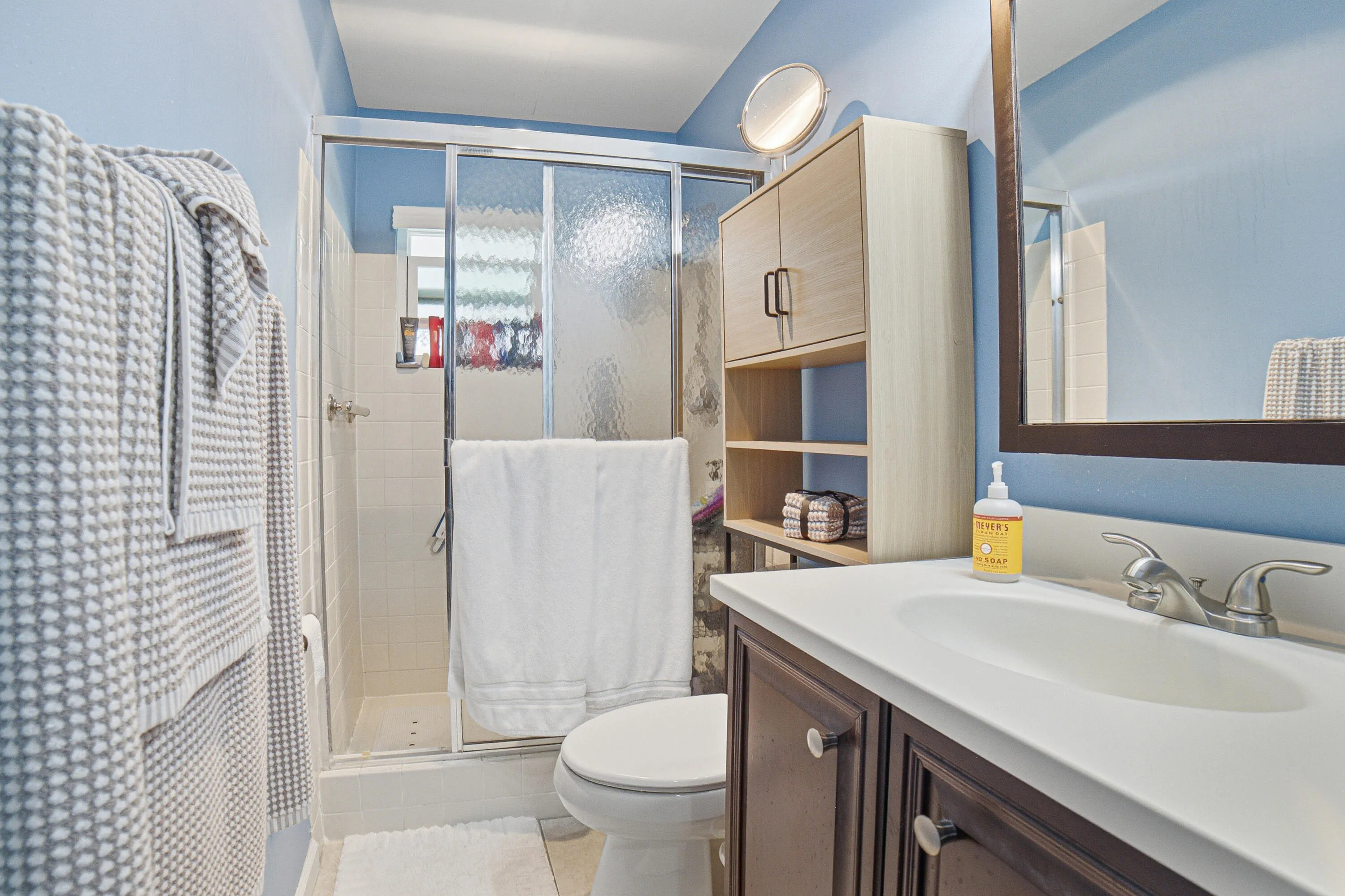 Bathroom2