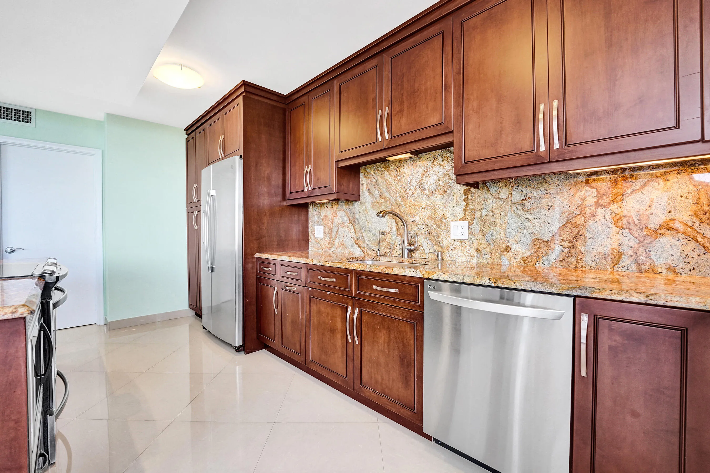 oversized updated kitchen
