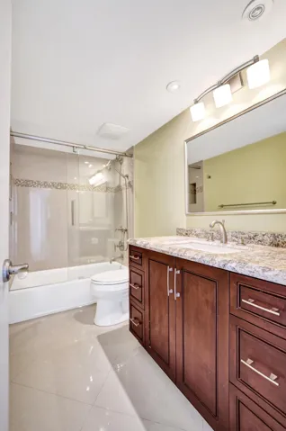2nd Bathroom
