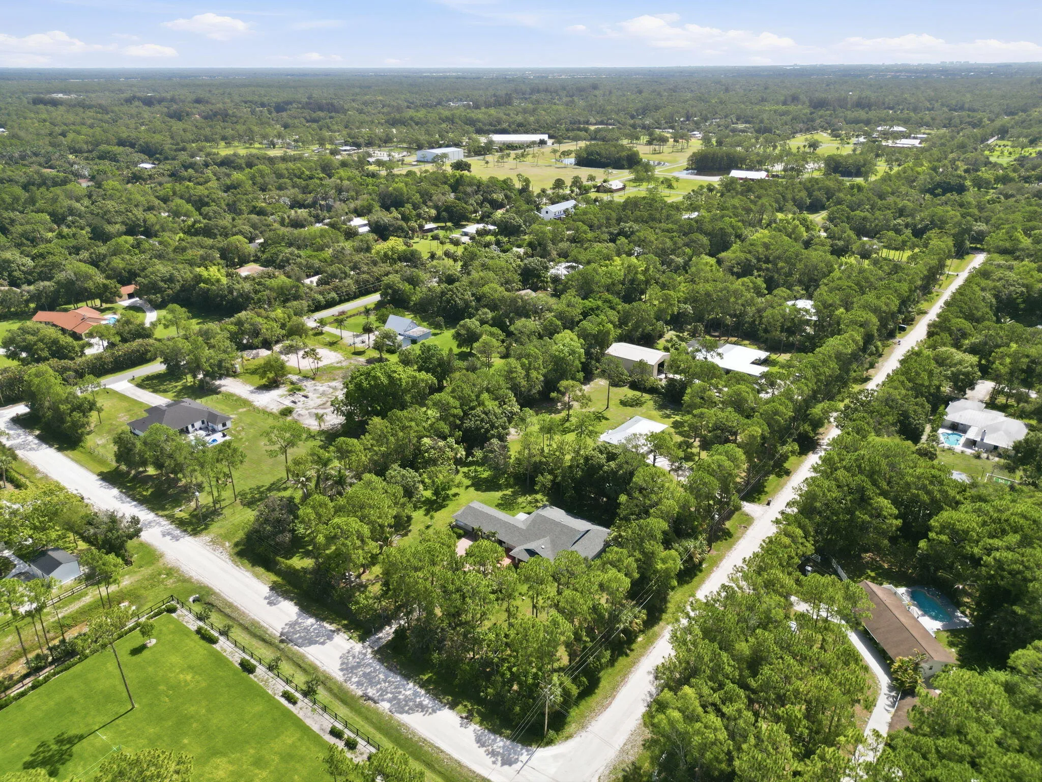 60-web-or-mls-16476_107th_Dr_N_Drone_007