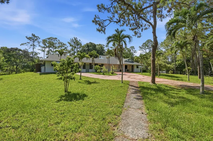 45-web-or-mls-16476_107th_Dr_N_045