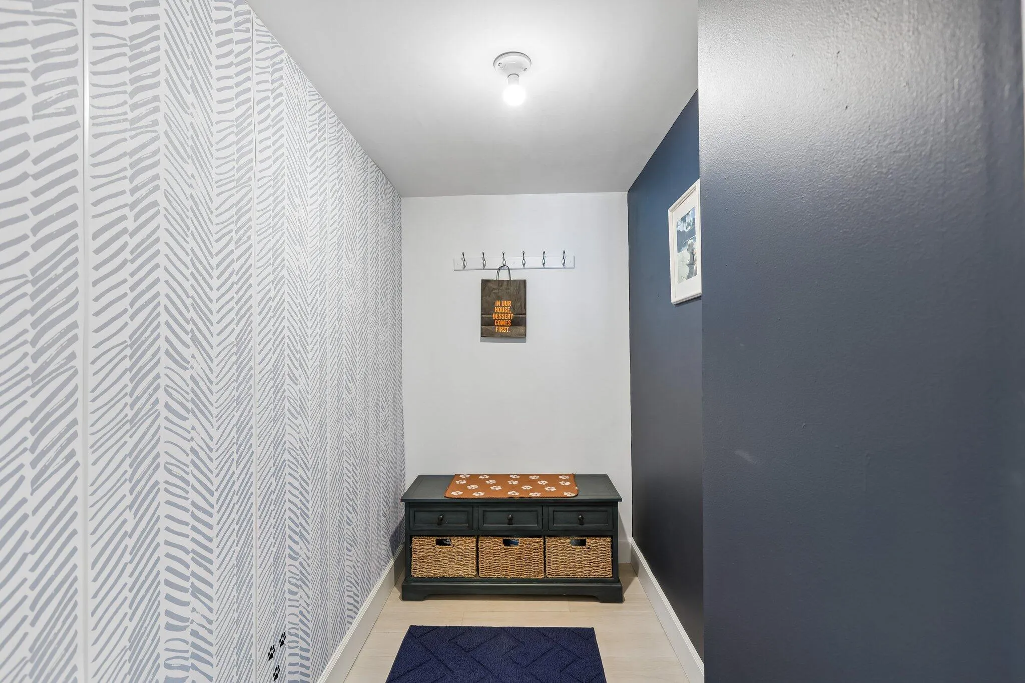 8-web-or-mls-NE 18th St-S0309-008