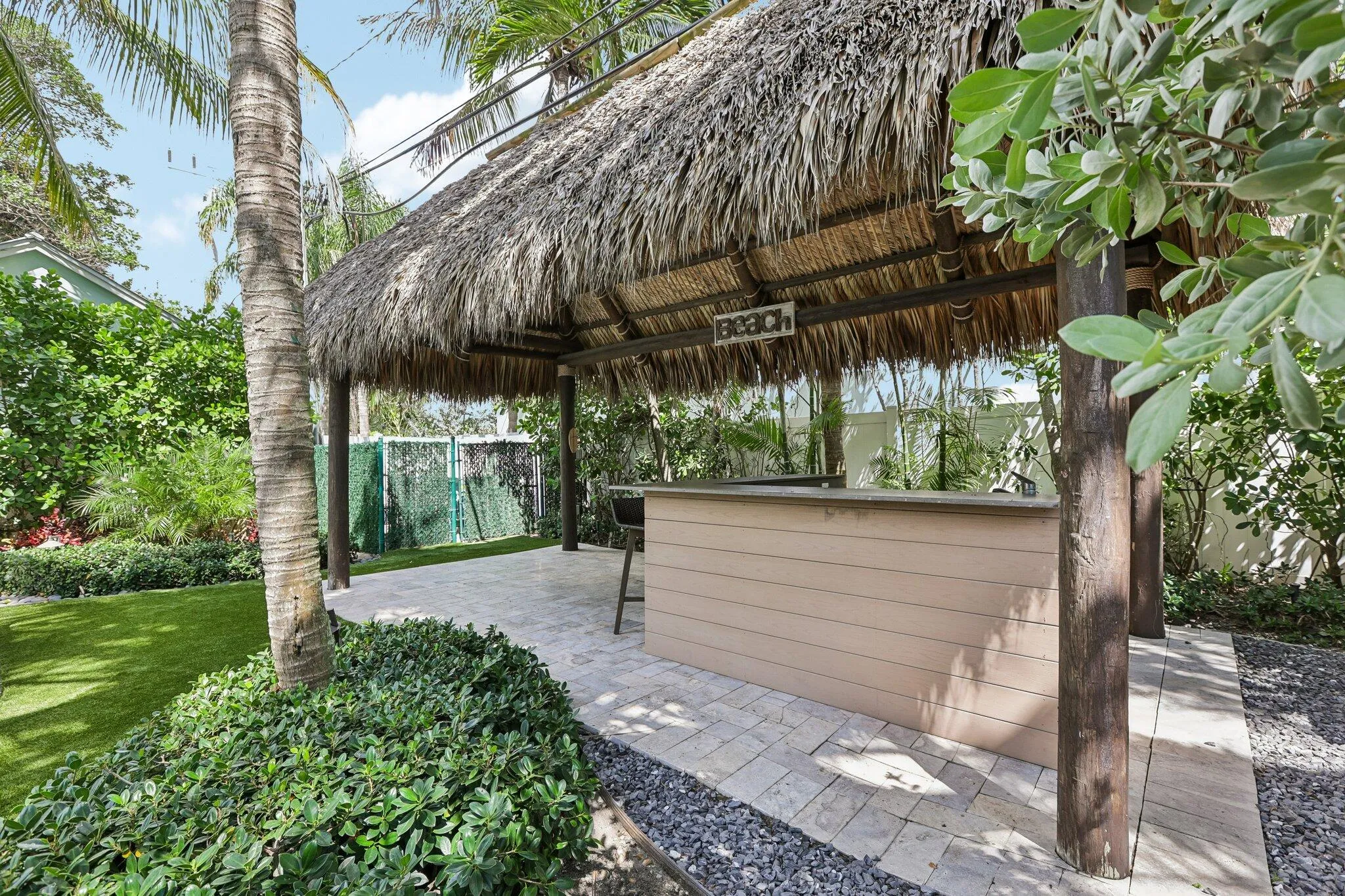 Tiki hut