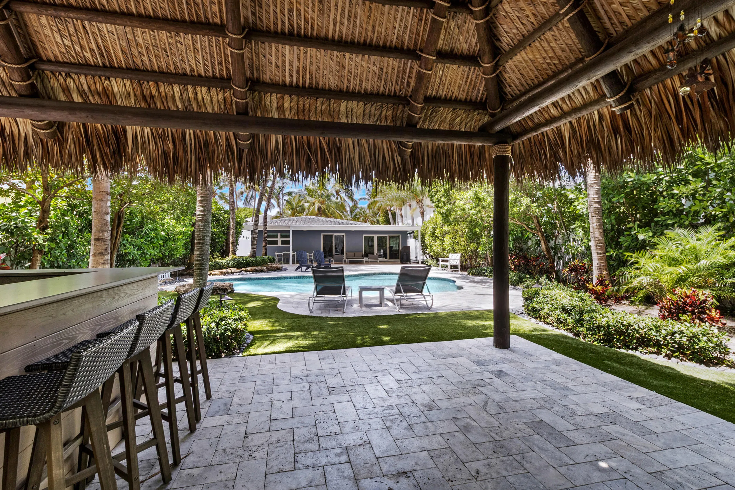 Tiki hut