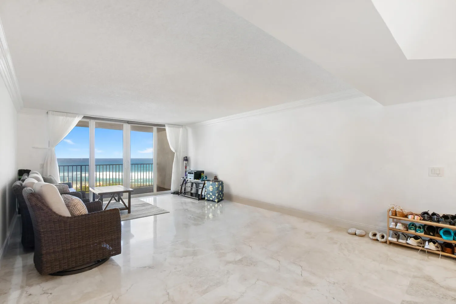 3610 S Ocean Blvd Unit 310-large-007-038