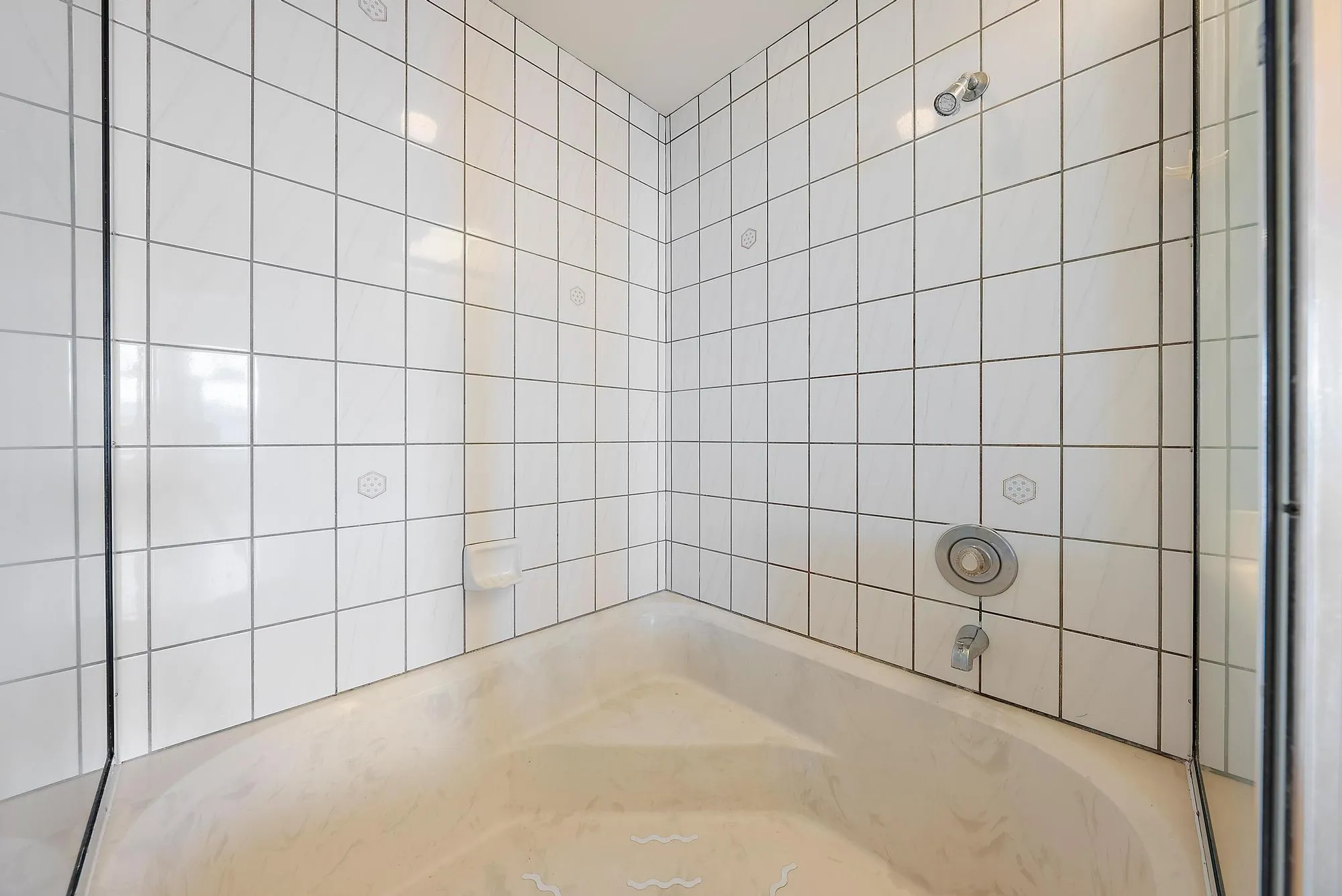 216 Cypress Point Drive, #216-16
