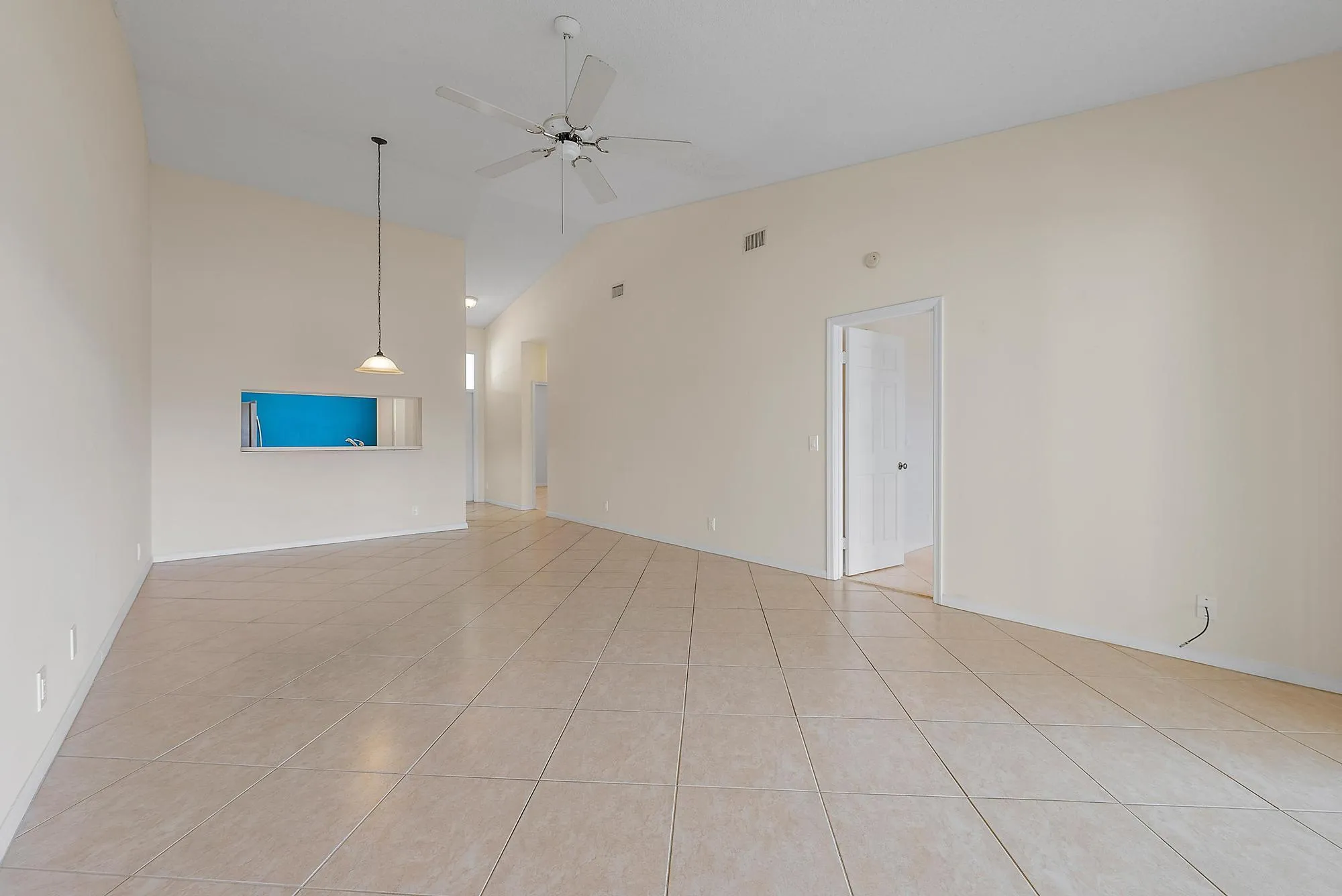 216 Cypress Point Drive, #216-11