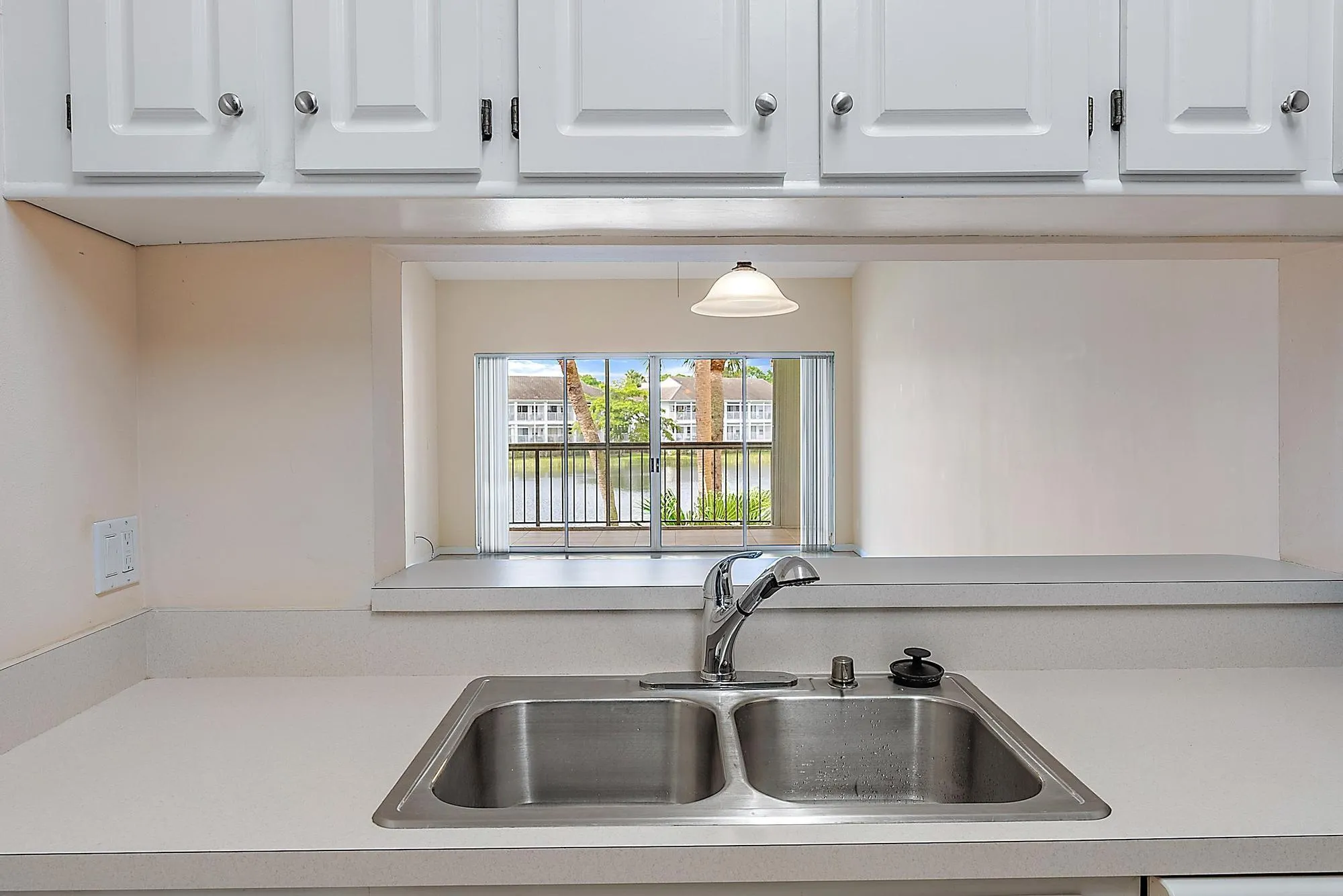 216 Cypress Point Drive, #216-6