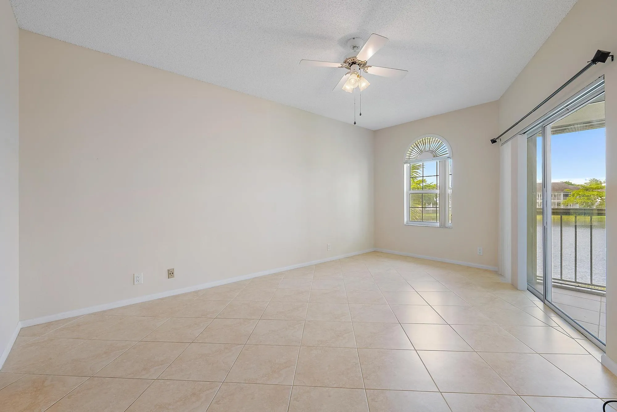 216 Cypress Point Drive, #216-13