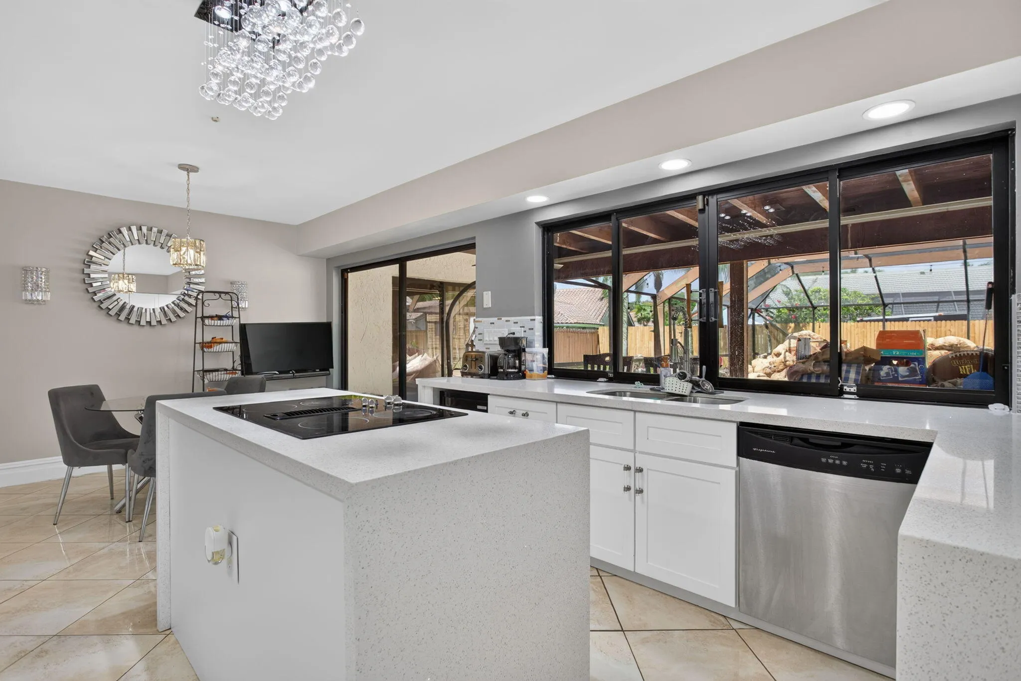 49-web-or-mls-7355-8977