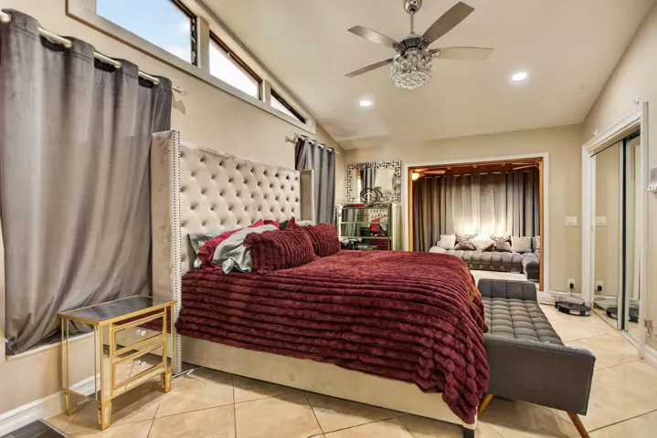 40-web-or-mls-7355-8921