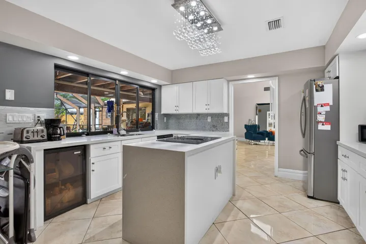 48-web-or-mls-7355-8975