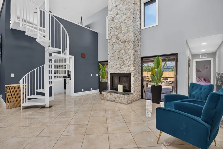 18-web-or-mls-7355-8806