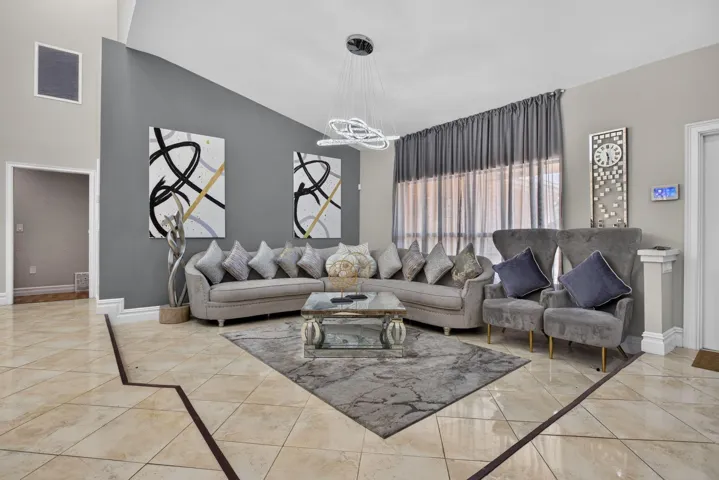 19-web-or-mls-7355-8813