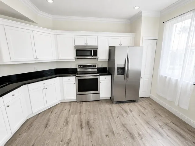 11023 Legacy Lane 301