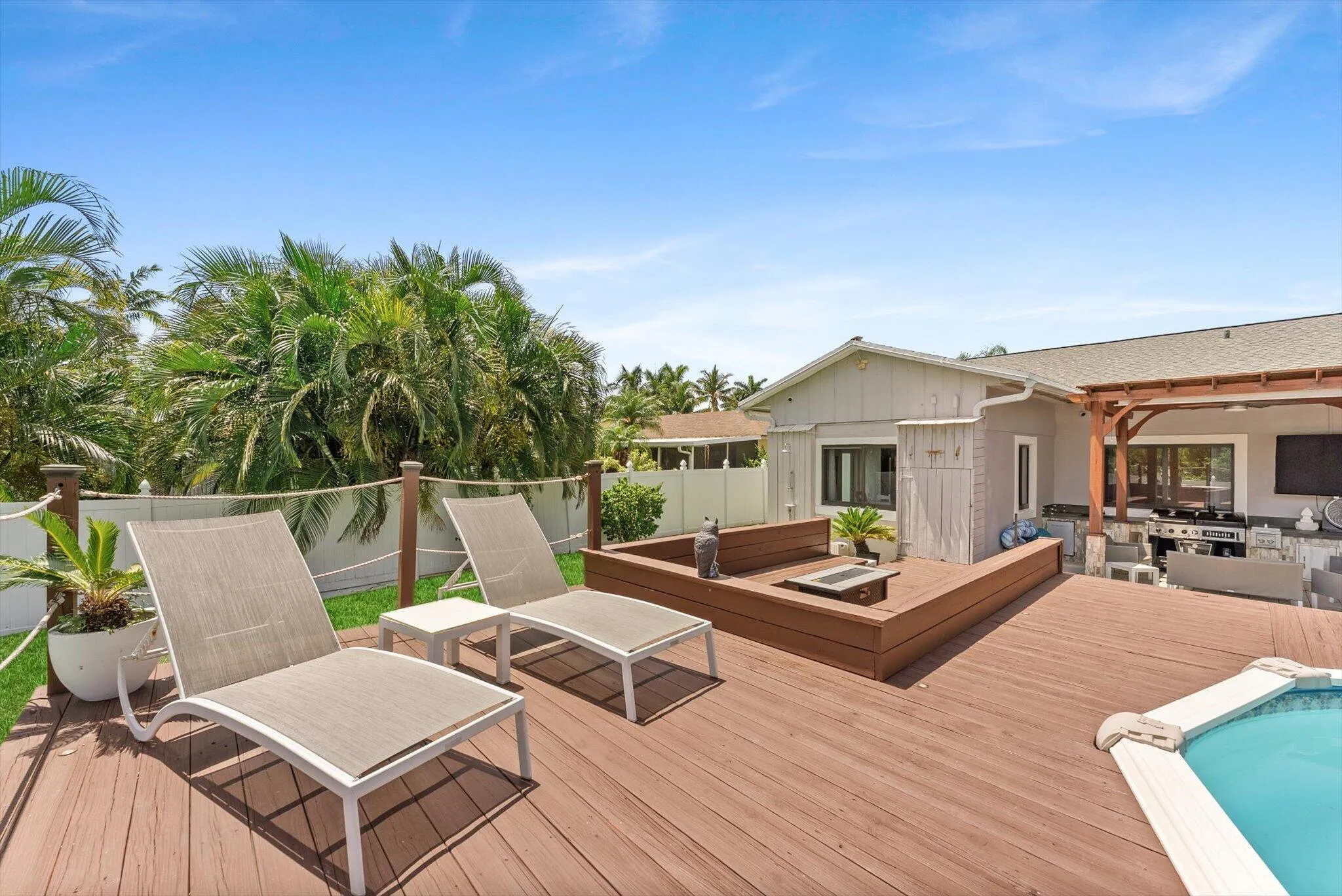 pool deck