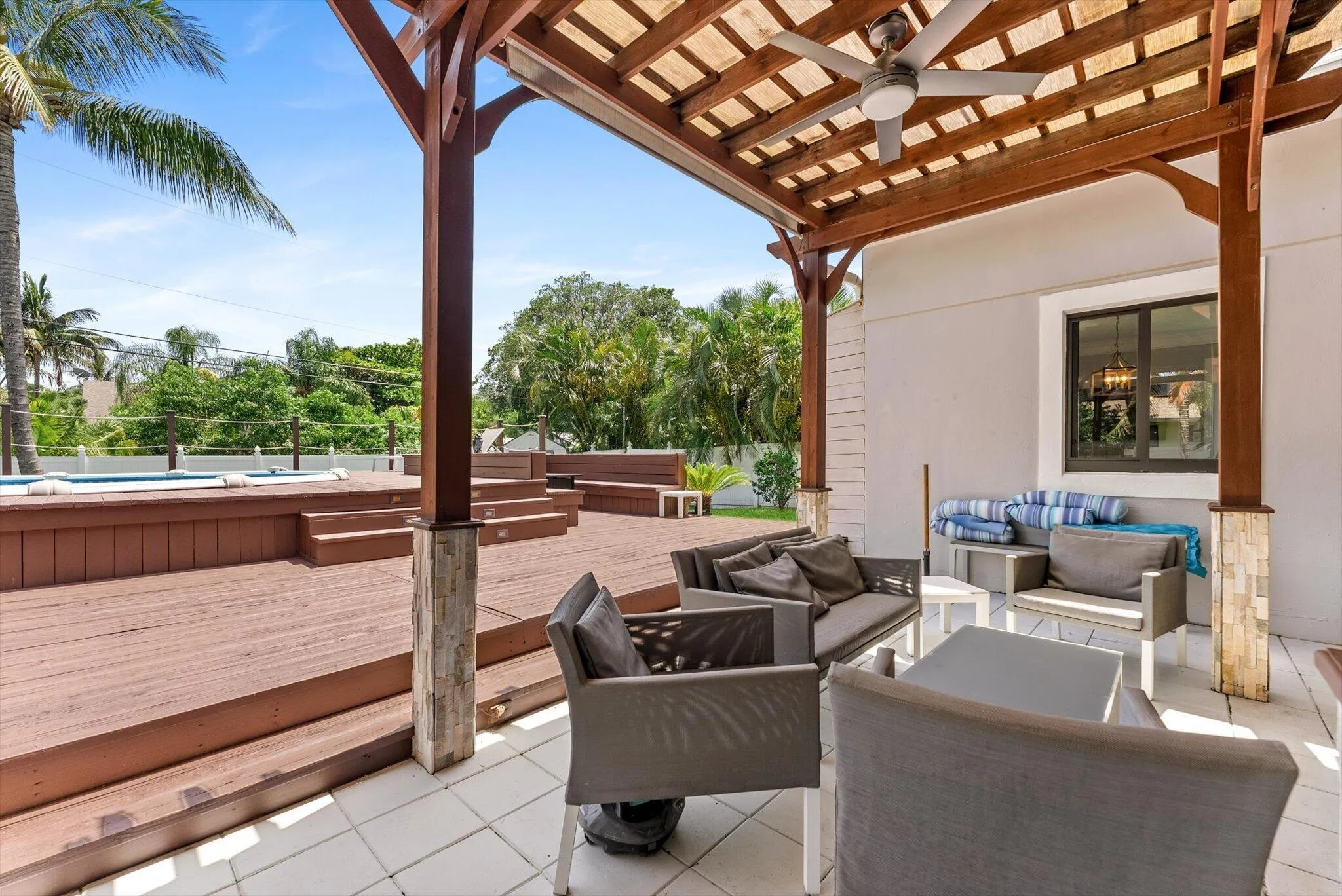 Property photo 28