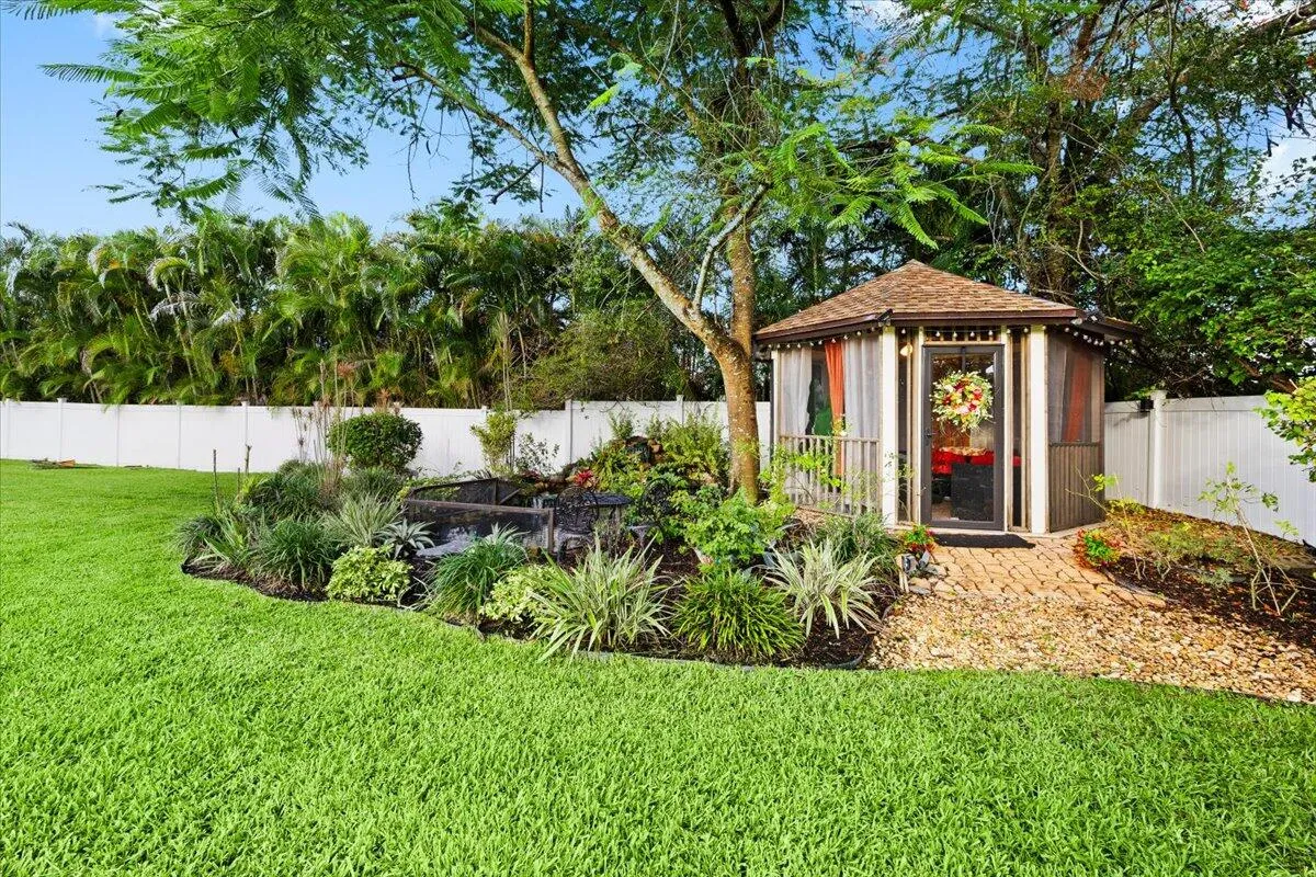 Property photo 63