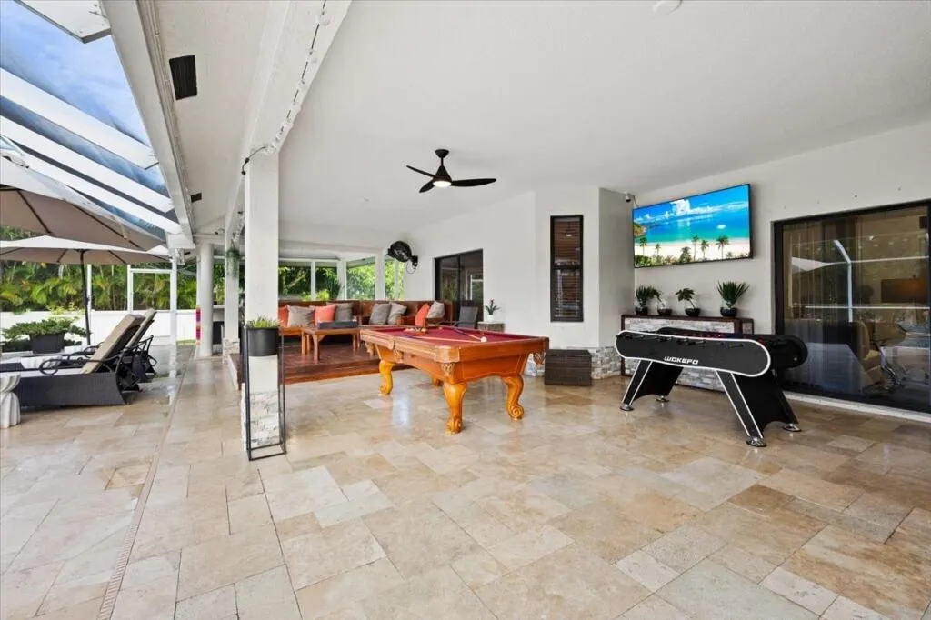 56-Covered Patio-Rec