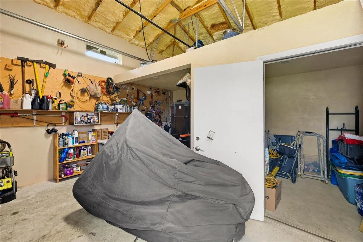 Property photo 73