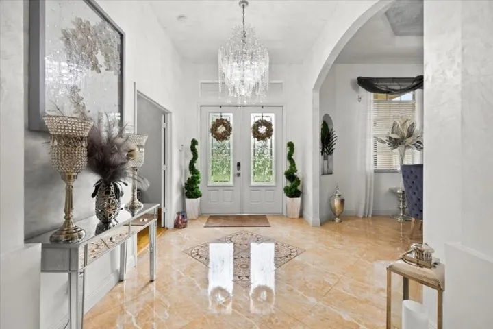 08-Foyer