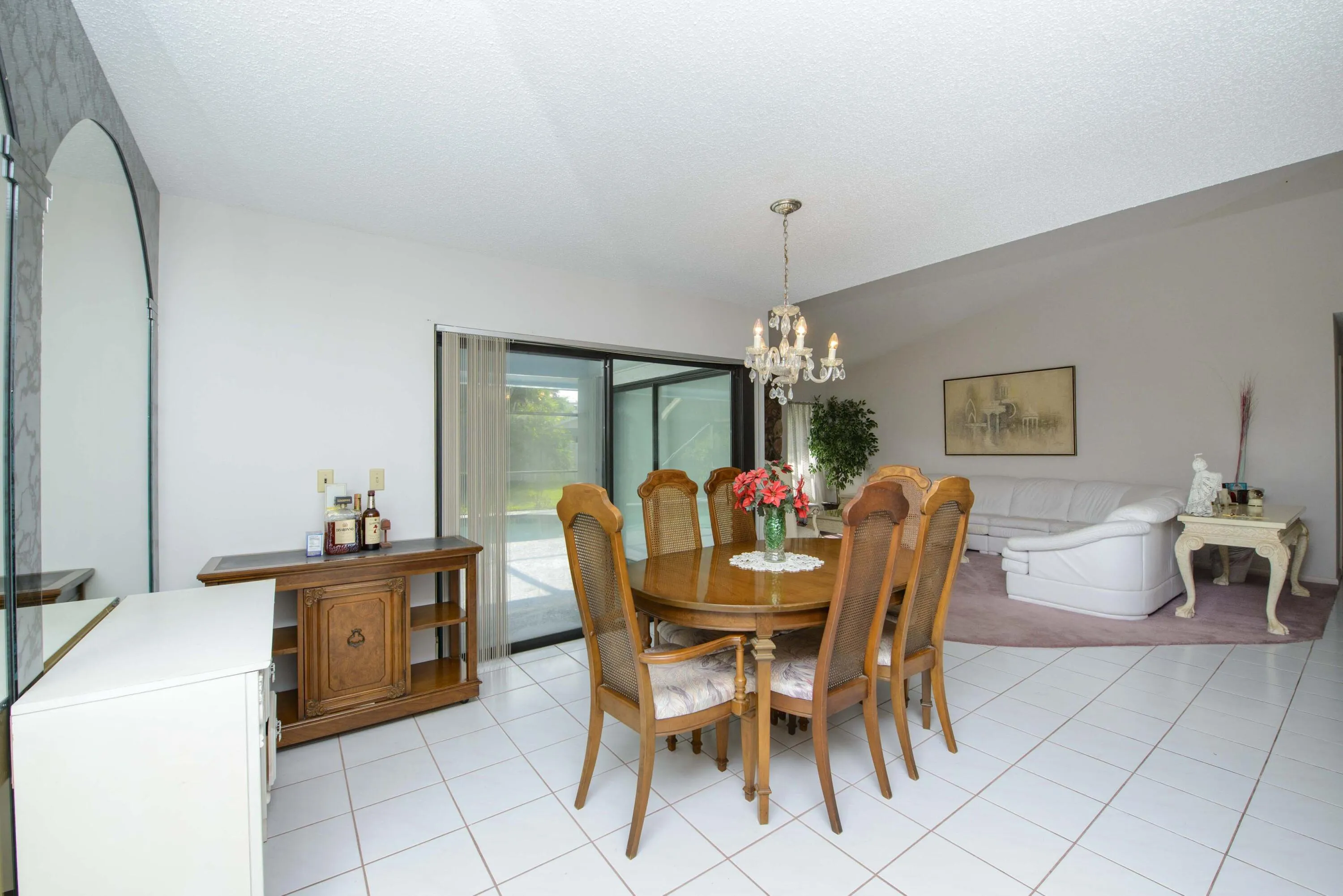03- Dinningroom (4)