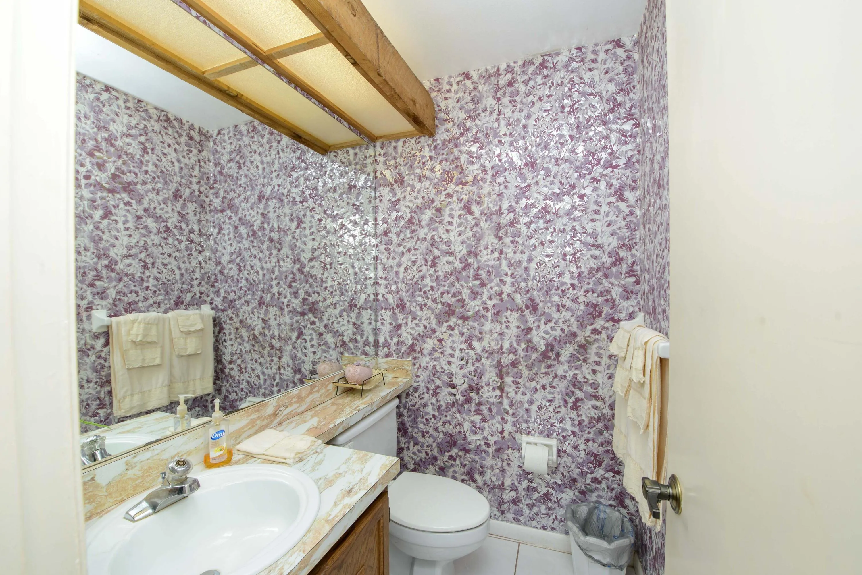 04- Half bathroom (3)