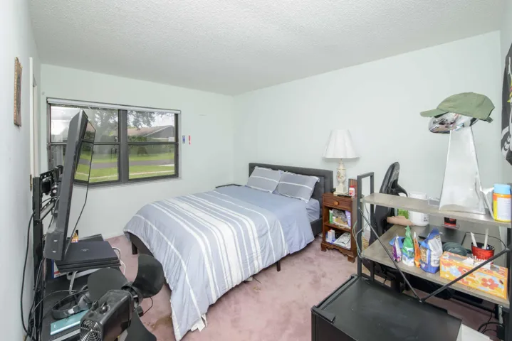 14- 3rd bedroom (5)