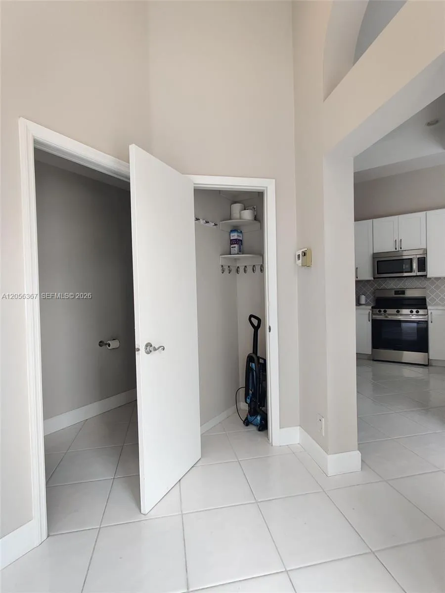 Property photo 52