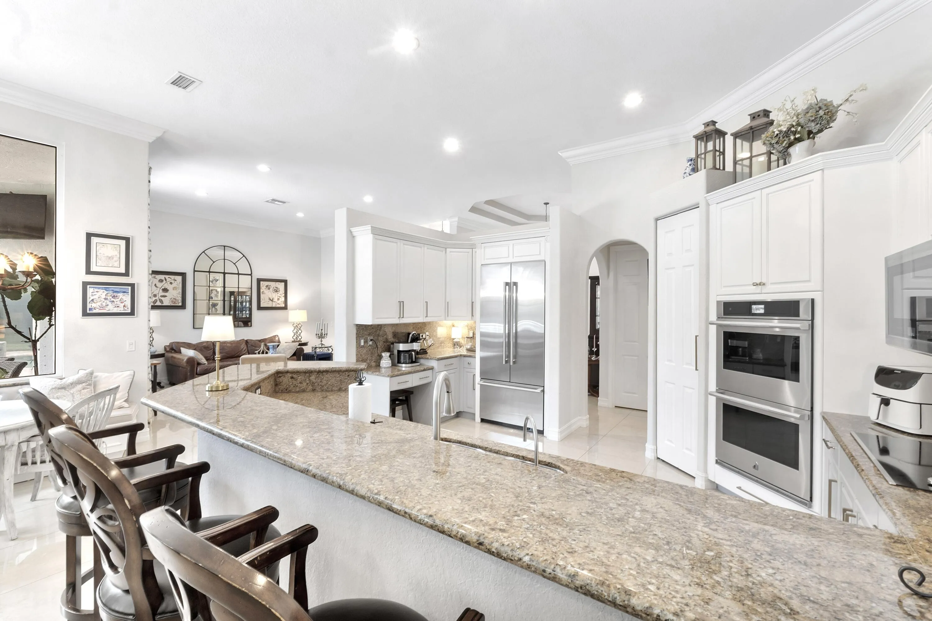 9317 NW 62nd Ct_029