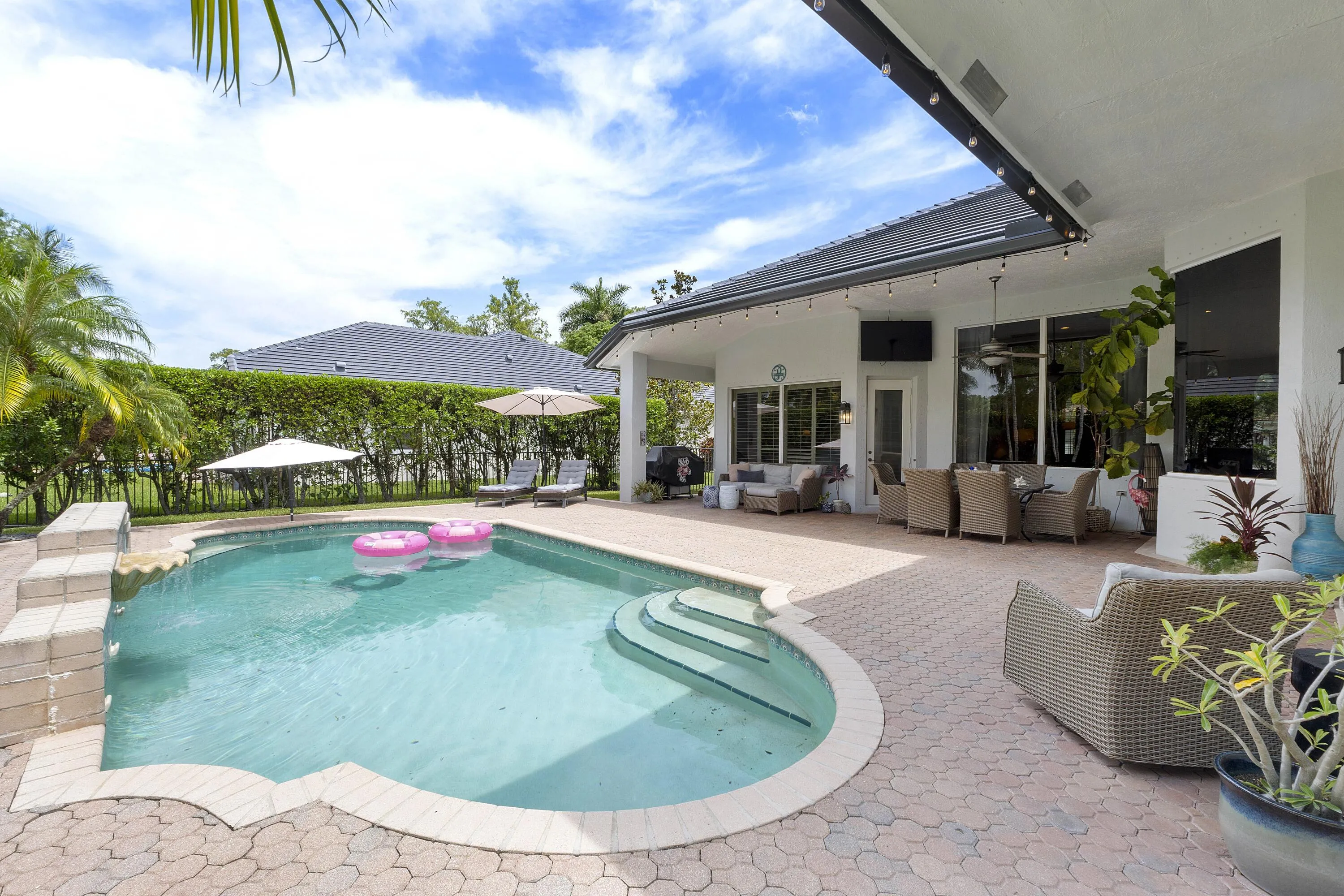 9317 NW 62nd Ct_050