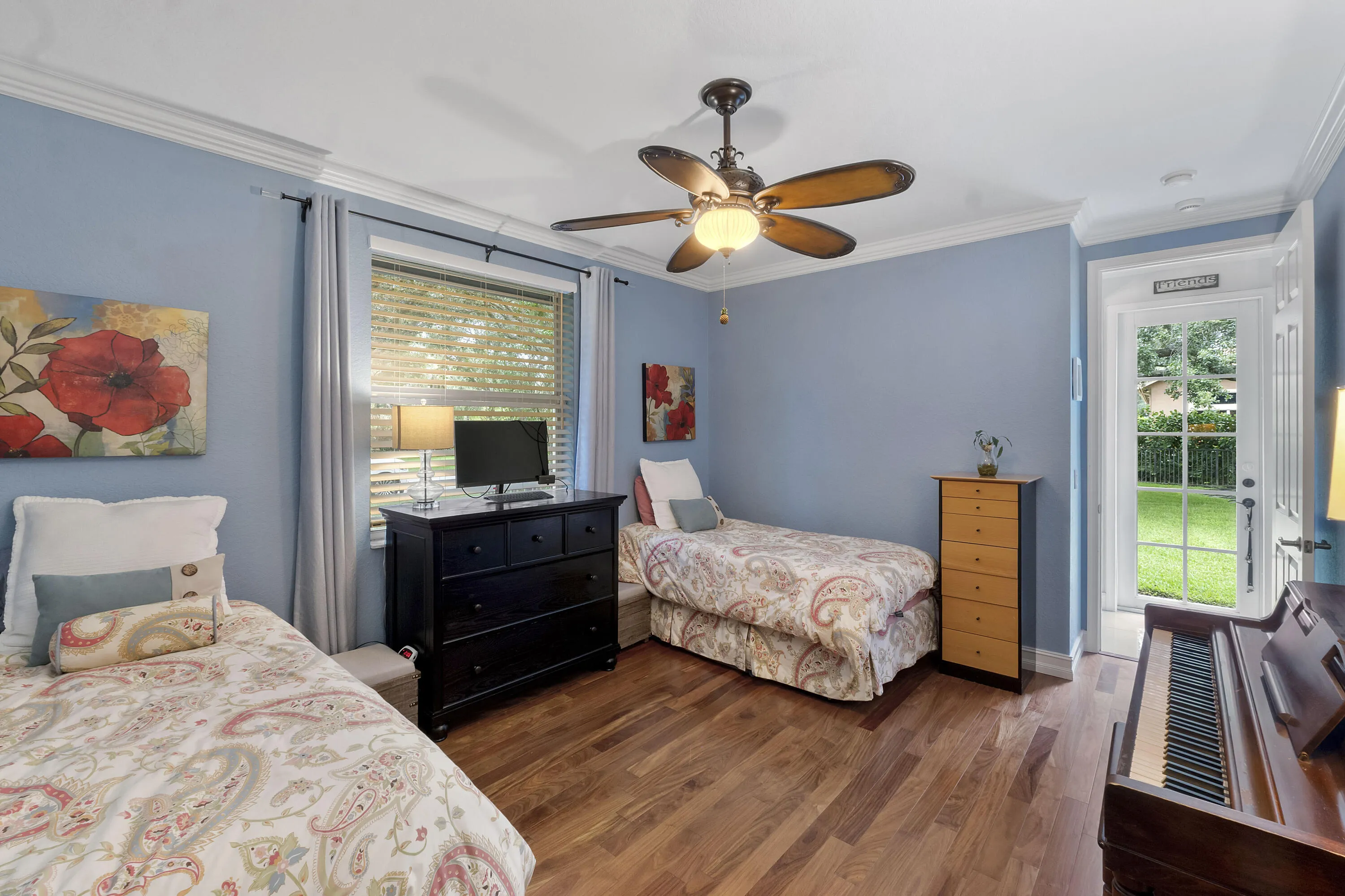 9317 NW 62nd Ct_024