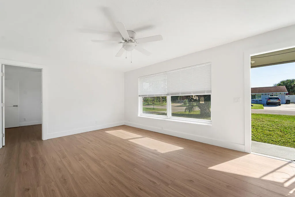 4317BirdwoodSt2-3