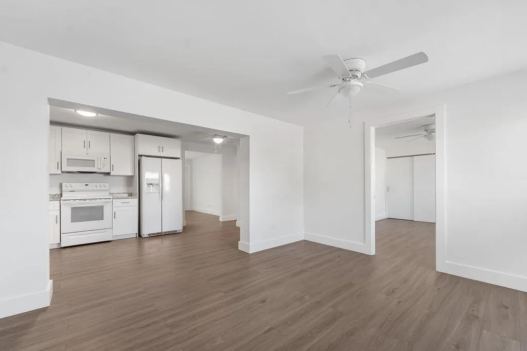 4317BirdwoodSt13-2