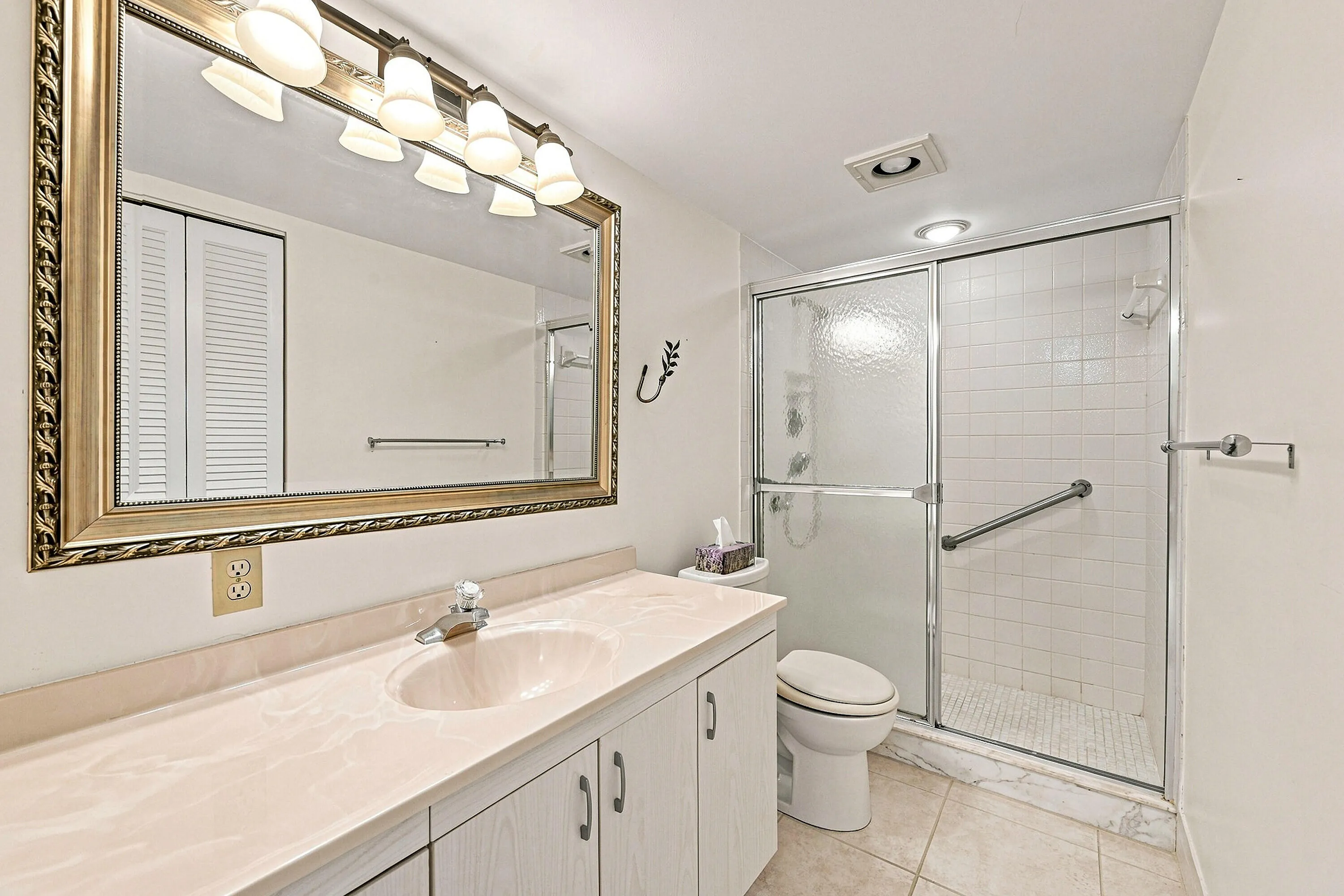 24_stl_6459