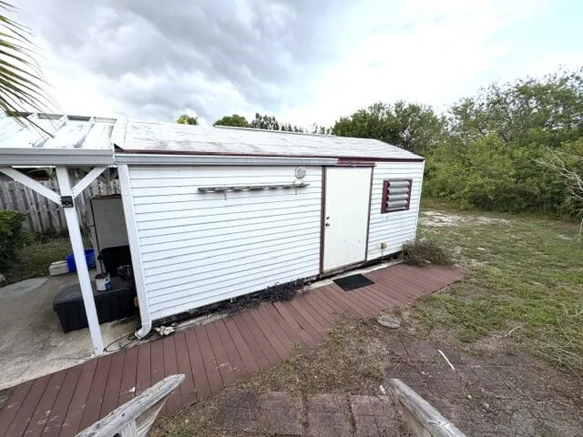 Shed