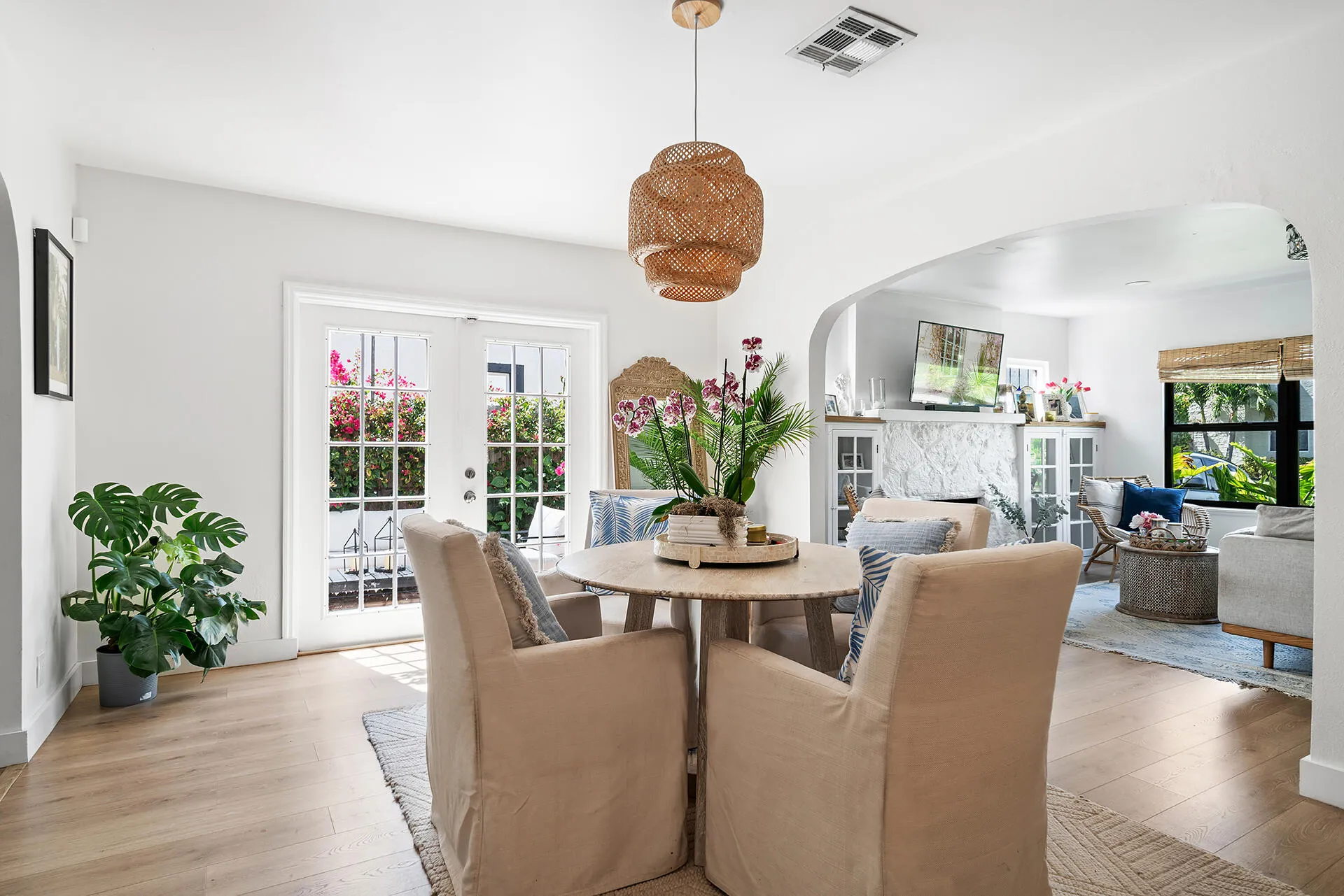 520-28TH-ST-33407-011