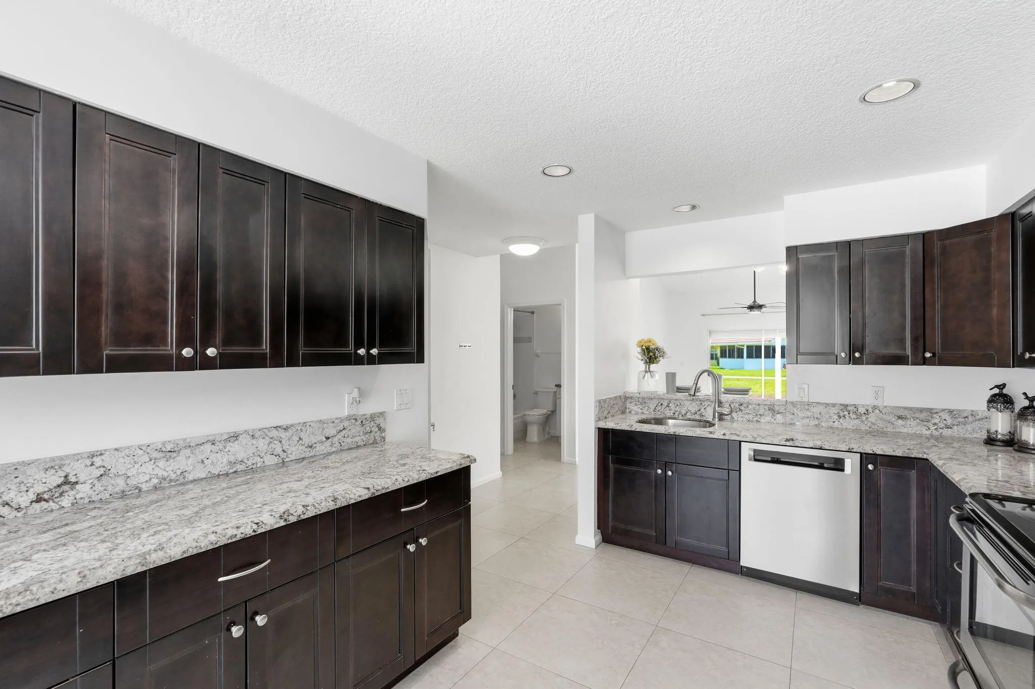 22-web-or-mls-6616_Marissa_Cir_023