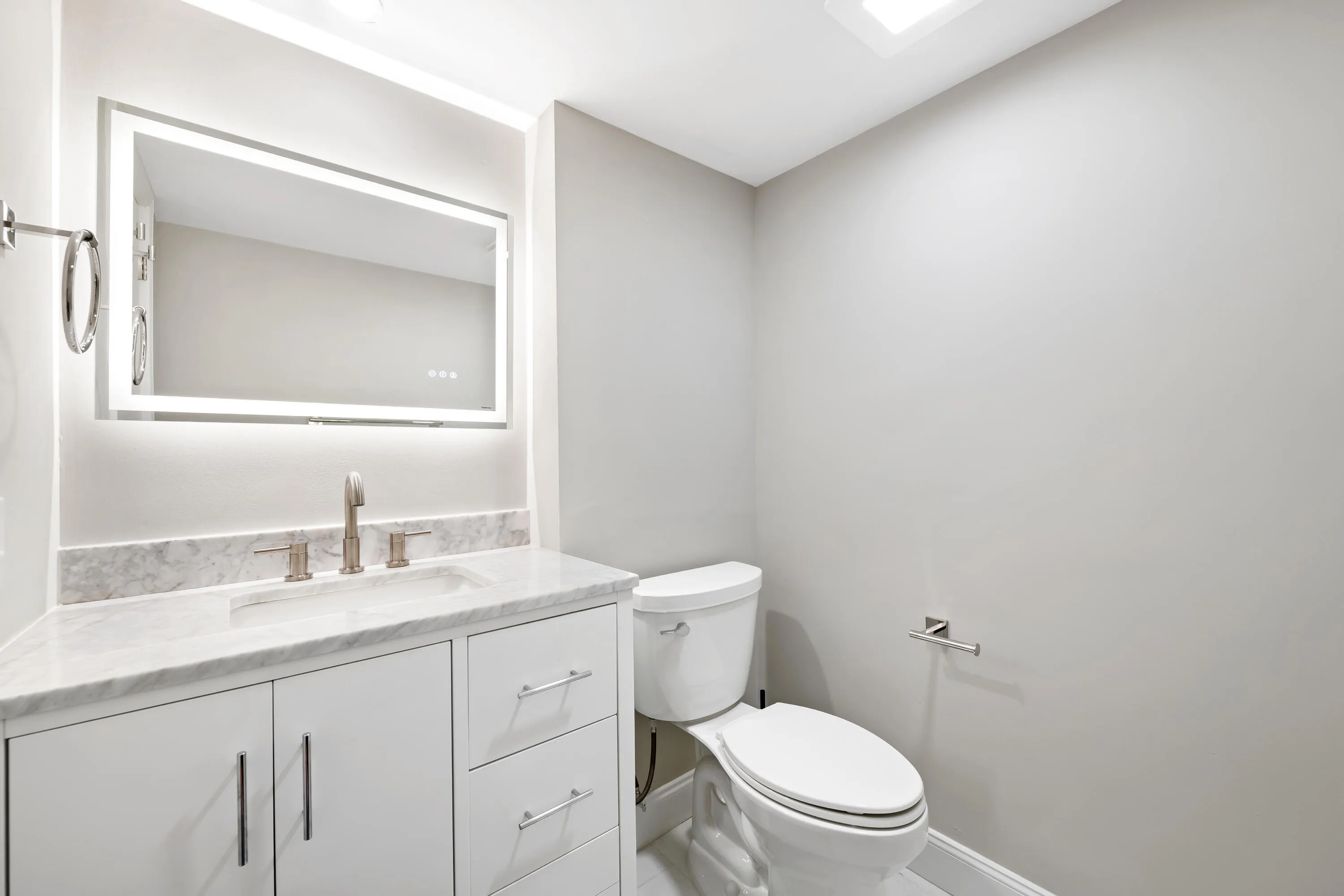 Powder room