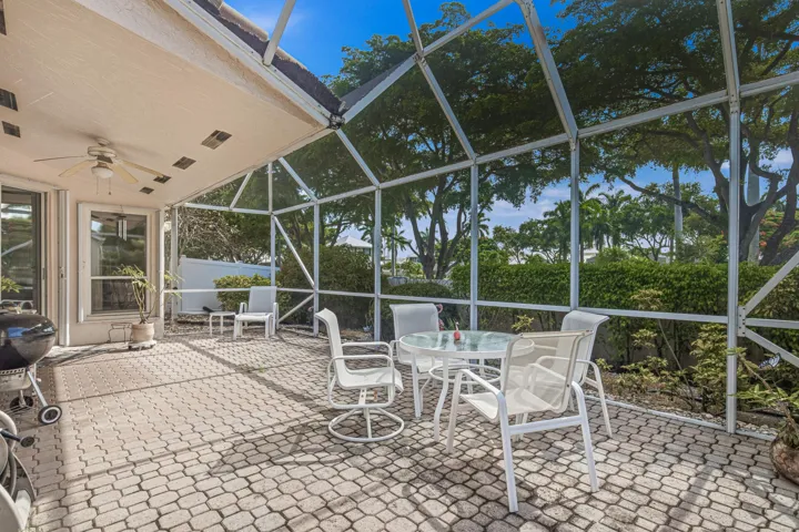 Patio-B