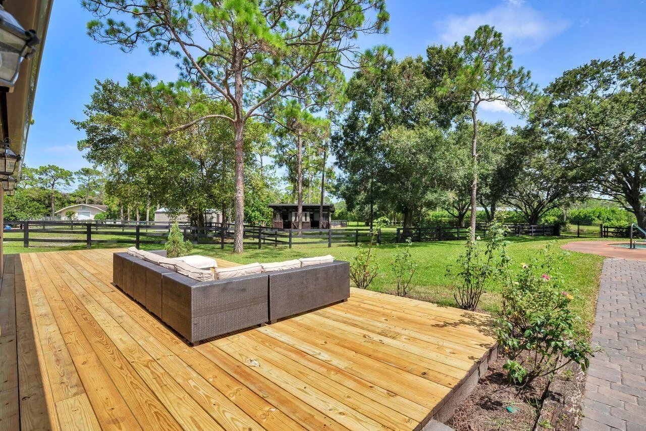 Deck