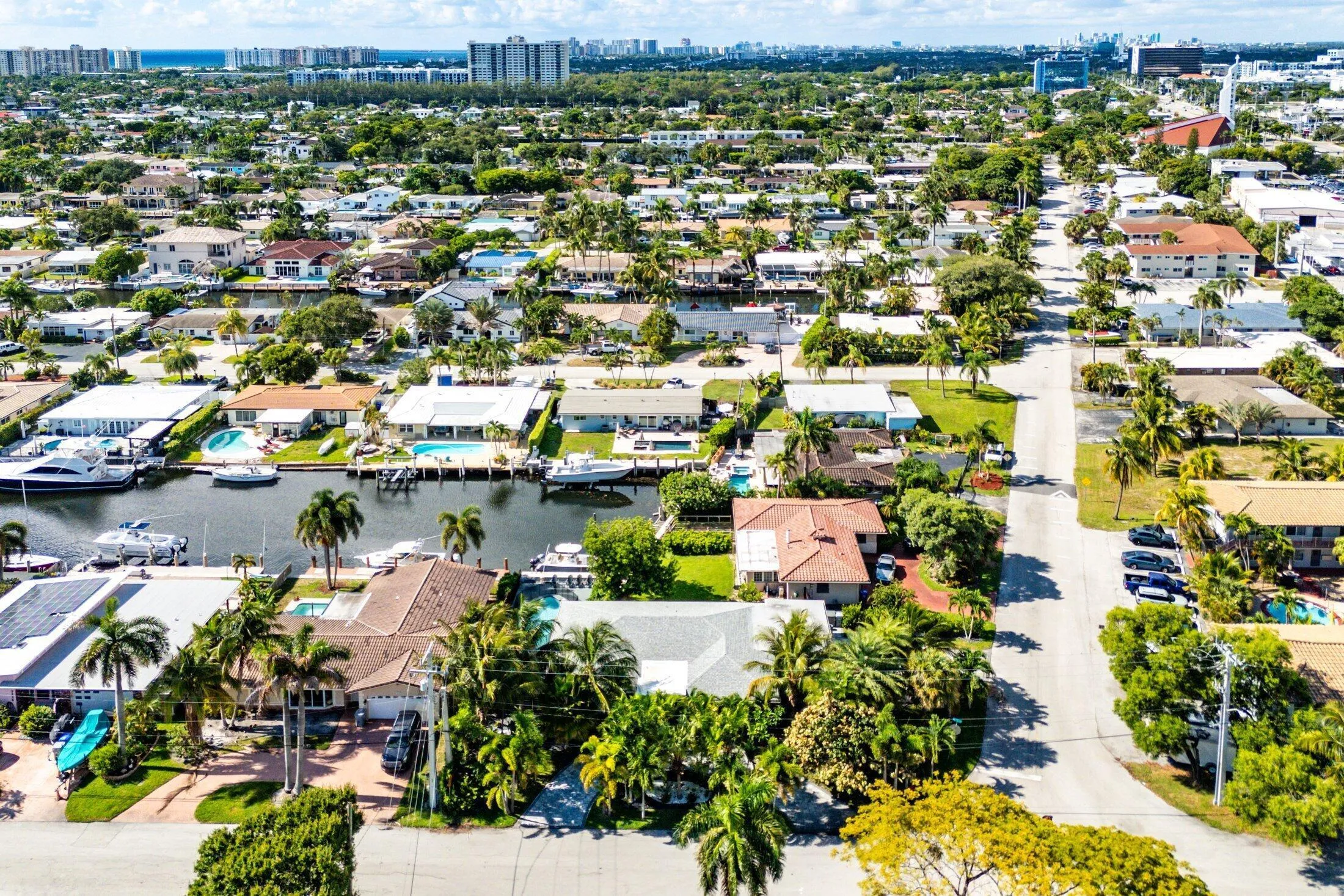 062-2200Southeast9thStreet-PompanoBeach-
