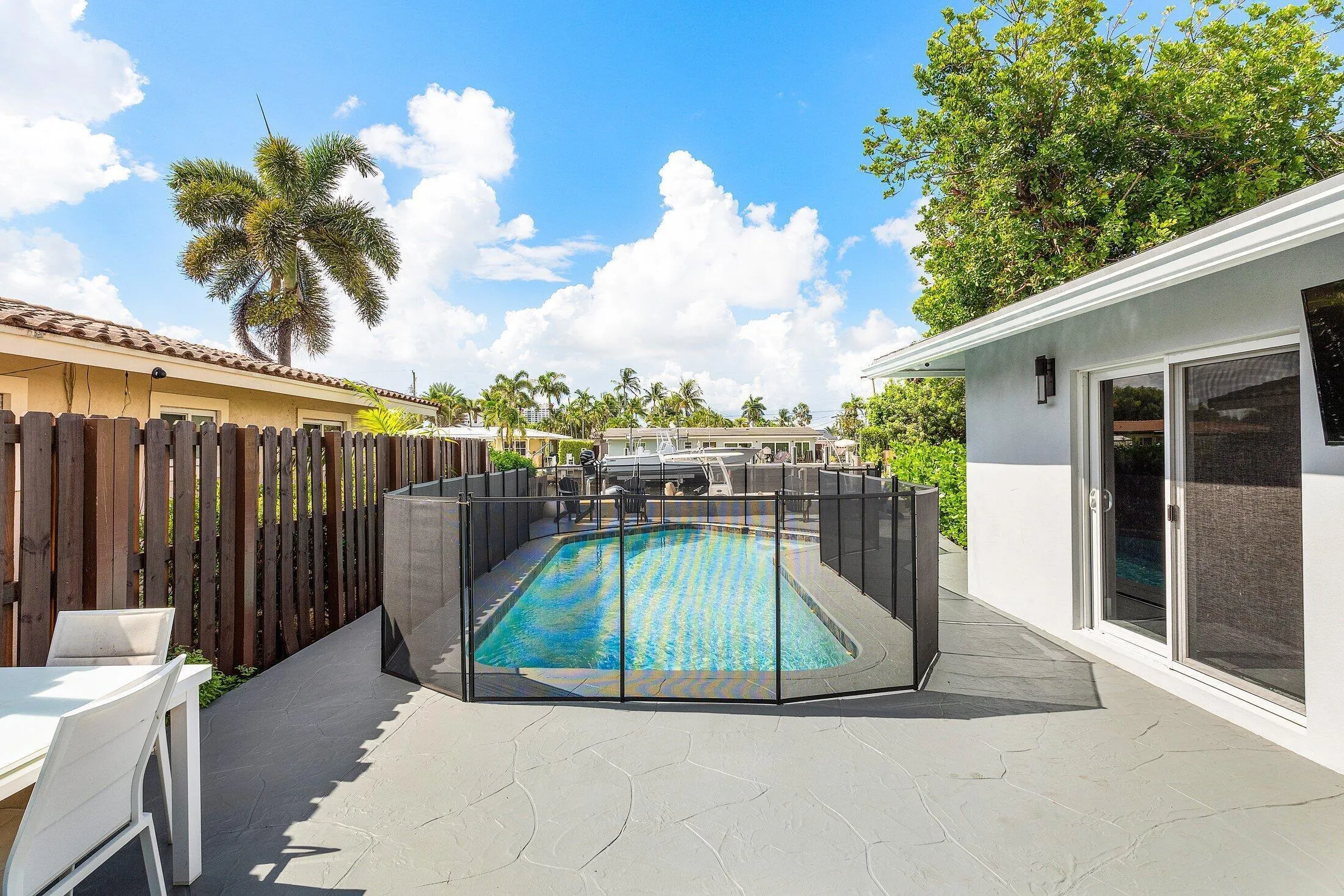 042-2200Southeast9thStreet-PompanoBeach-