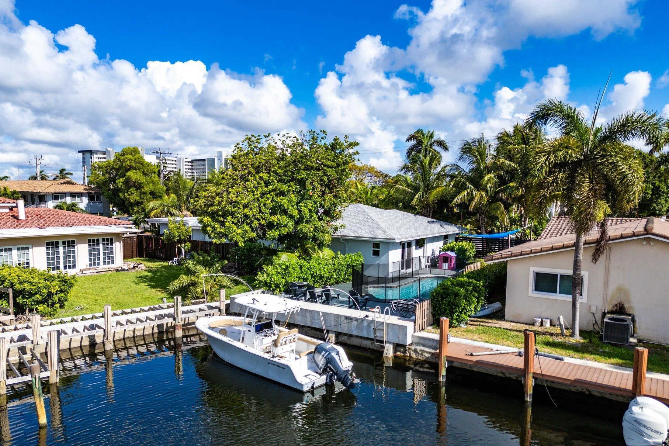 052-2200Southeast9thStreet-PompanoBeach-