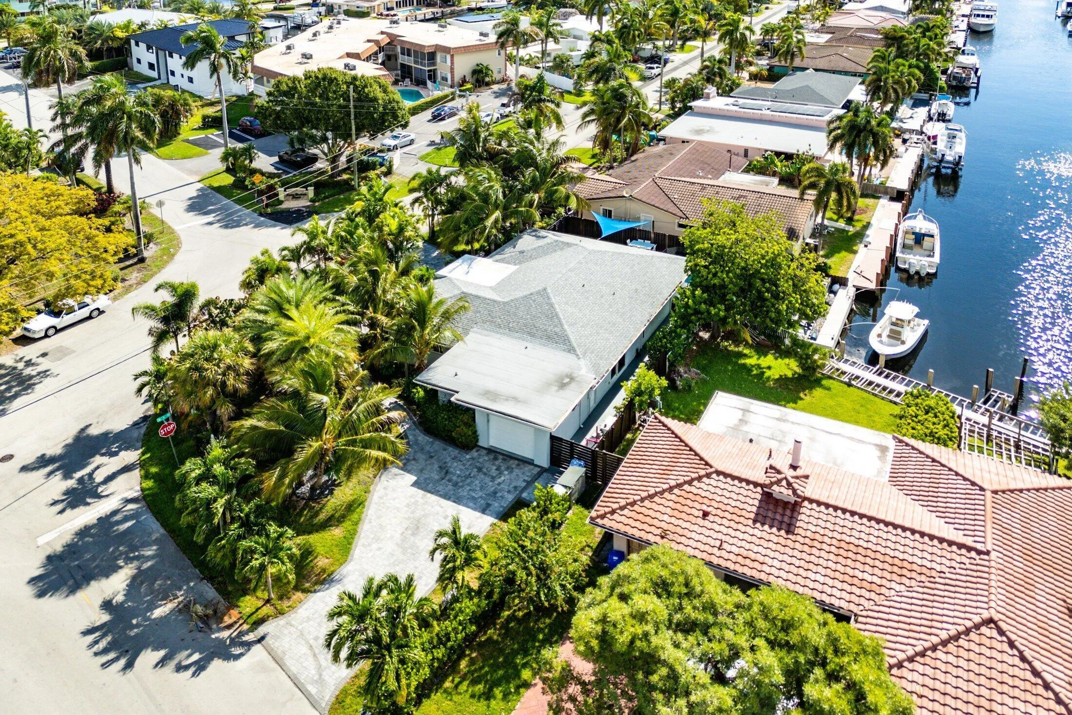 060-2200Southeast9thStreet-PompanoBeach-